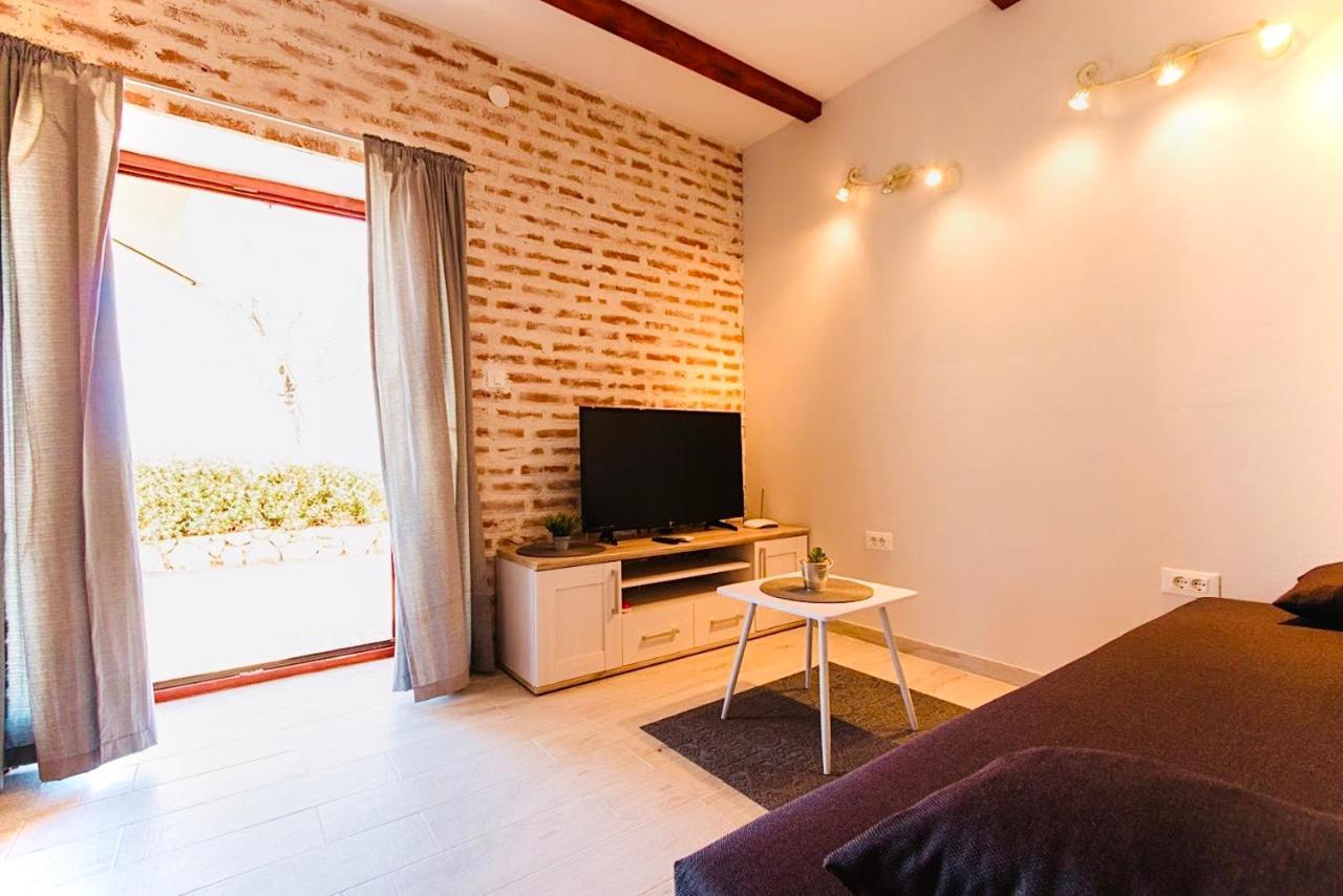 Bibinje Vintage Apartment Ngoại thất bức ảnh